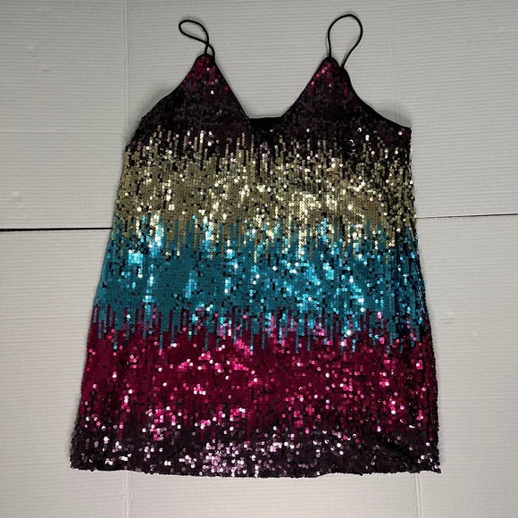 Dresses & Skirts - V-neck multi color sequined spaghetti strap party dress plus size XXL Great Cond